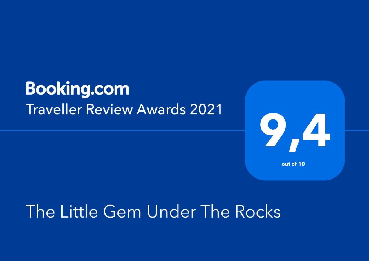 The Little Gem Under The Rocks Apartment Kastraki  Bagian luar foto