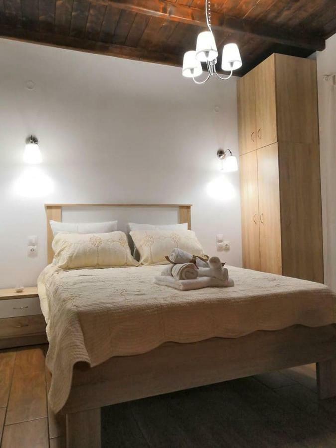 The Little Gem Under The Rocks Apartment Kastraki  Bagian luar foto