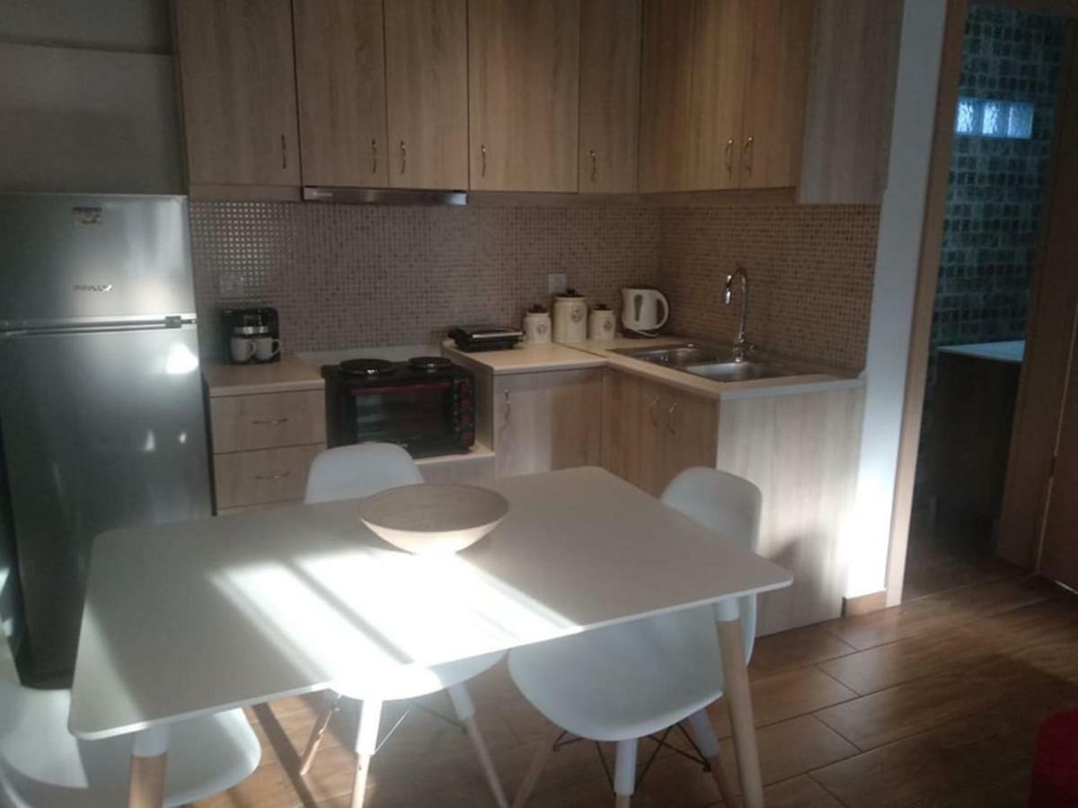 The Little Gem Under The Rocks Apartment Kastraki  Bagian luar foto