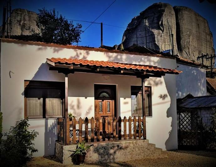 The Little Gem Under The Rocks Apartment Kastraki  Bagian luar foto